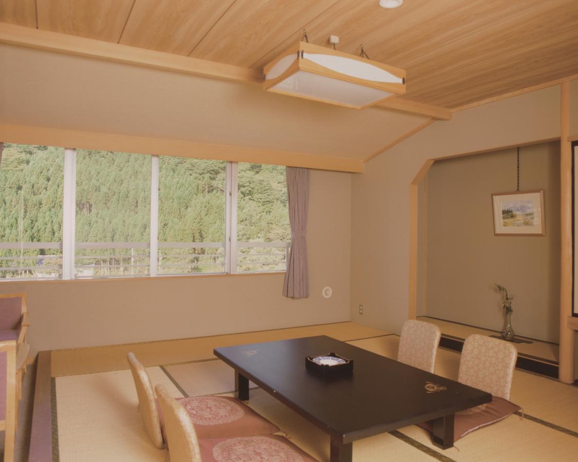 Hotel Yunojin Minakami Eksteriør billede